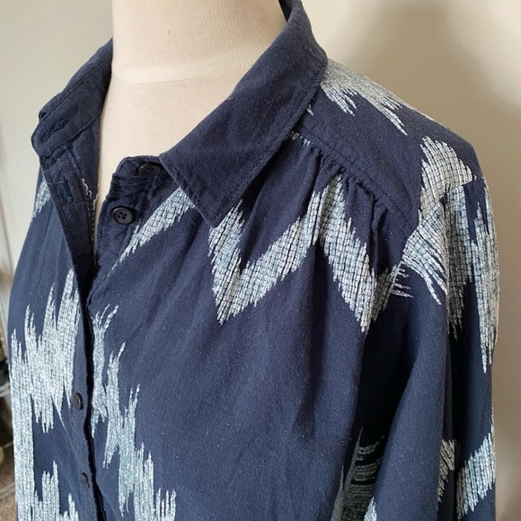Anthropologie Pilcro The Romy Oversized Button Down Navy Western Aztec Top, Sm - Picture 4 of 16